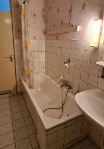 Bad vorher